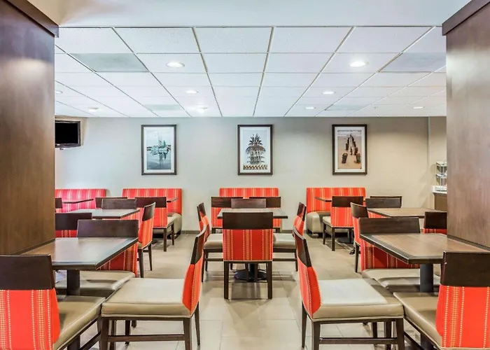 Comfort Suites At Isle Of Palms Connector