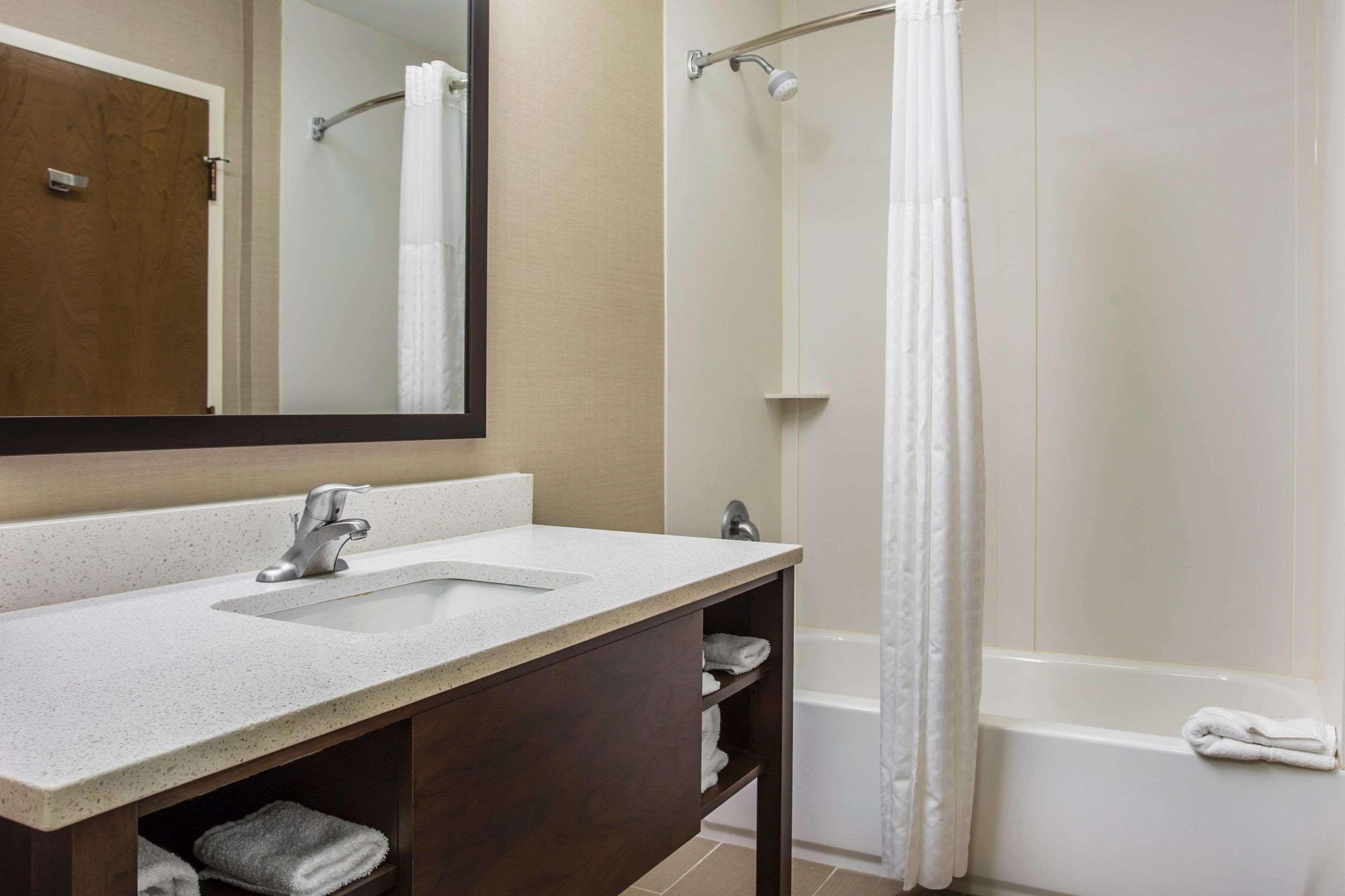 Hotel Comfort At Isle Of Palms Connector Mount Pleasant