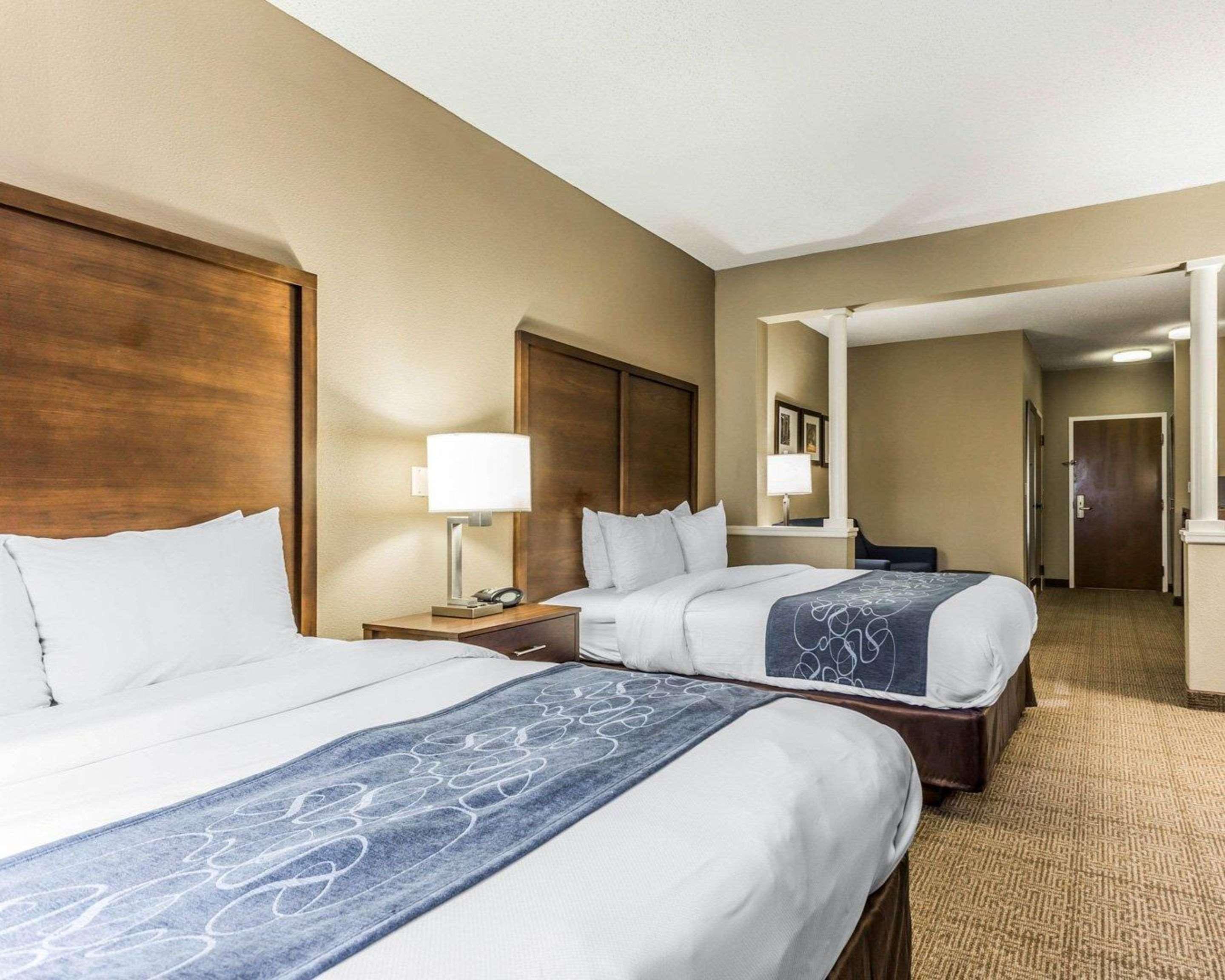 Hotel Comfort At Isle Of Palms Connector