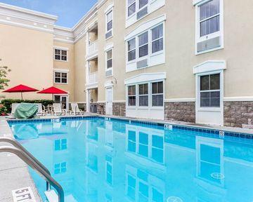 Hotel Comfort At Isle Of Palms Connector Mount Pleasant